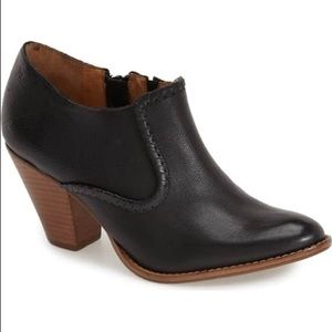 Jack Rogers “Kyle” Bootie - Black Leather